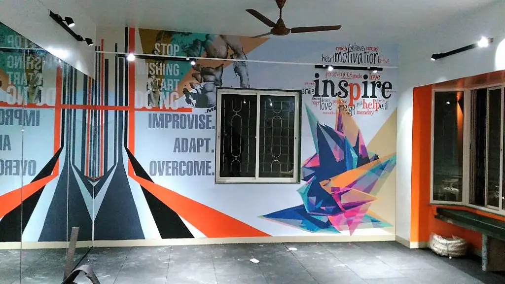 interior-decoation-of-printed-wallpaper